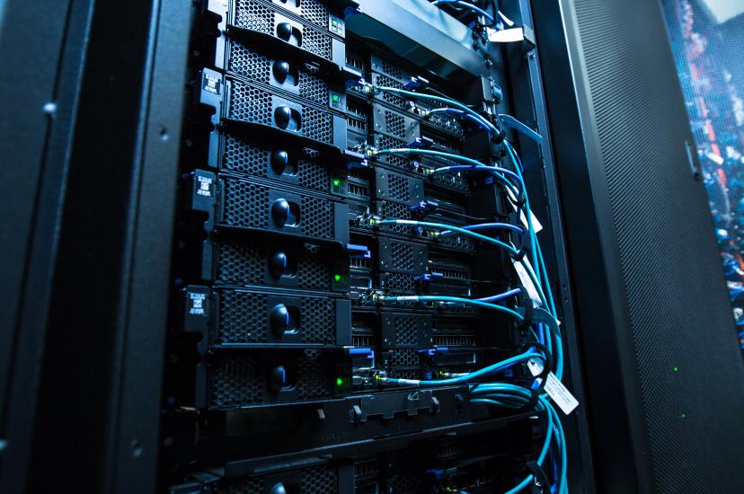 Data centre server 