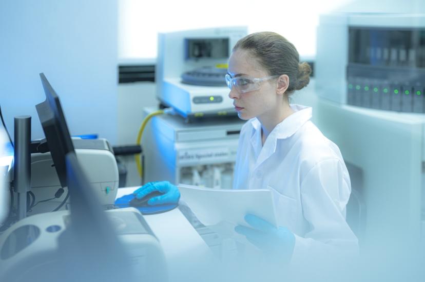 A woman working in a laboratory.