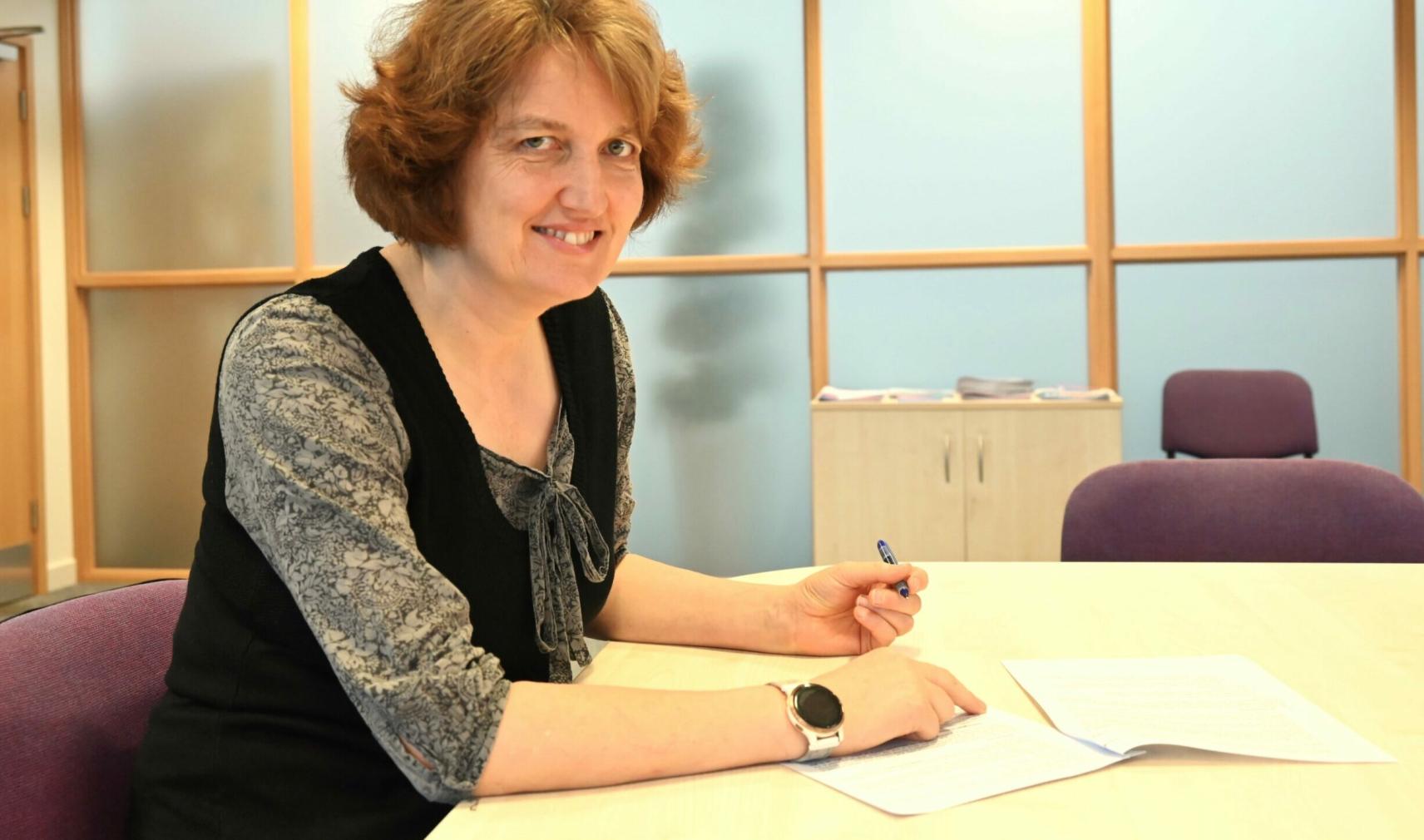 Professor Katherine Royse joined the Hartree Centre as Director in April 2022. She works with the Directorate to determine the strategic direction of the centre in enabling UK industry to adopt advanced digital technologies for enhanced productivity, smarter innovation and economic growth.