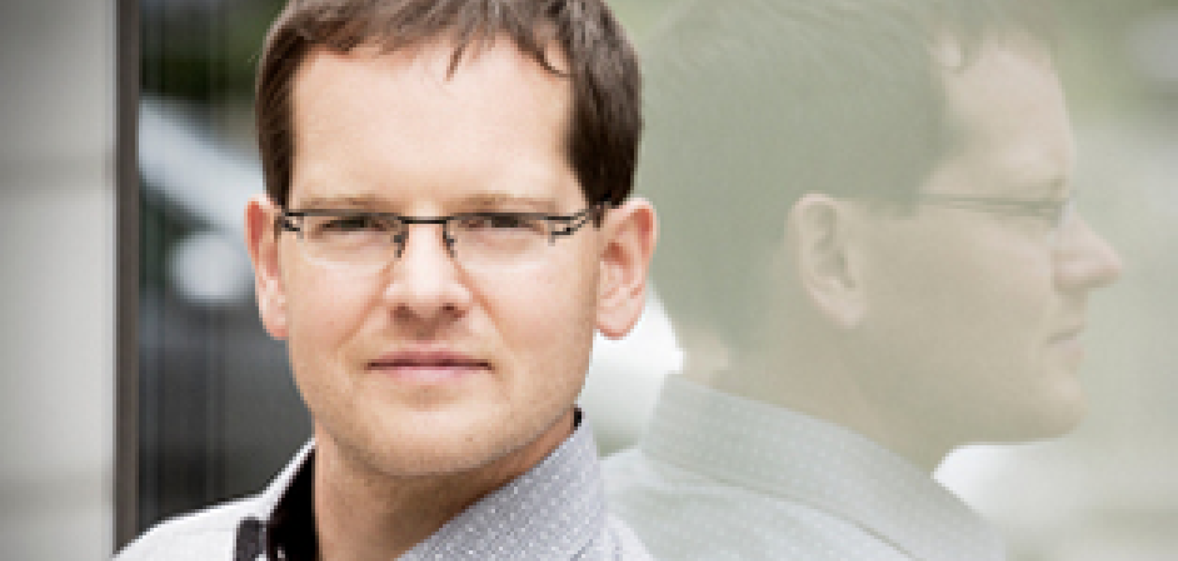 Christian Mayr, Professor at the Technische Universität Dresden